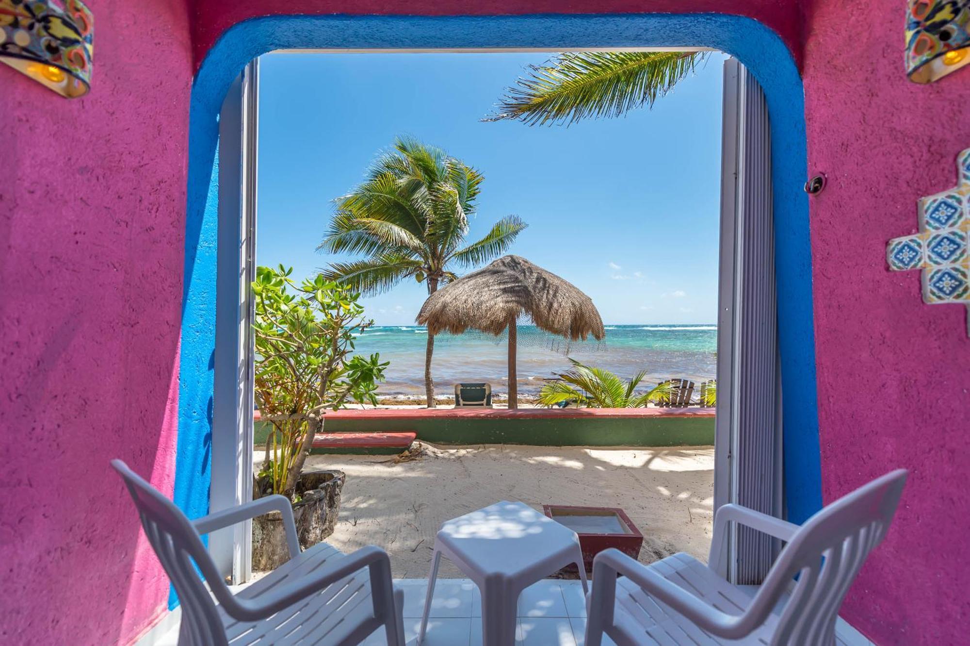 Del Sol Beachfront Акумаль Экстерьер фото